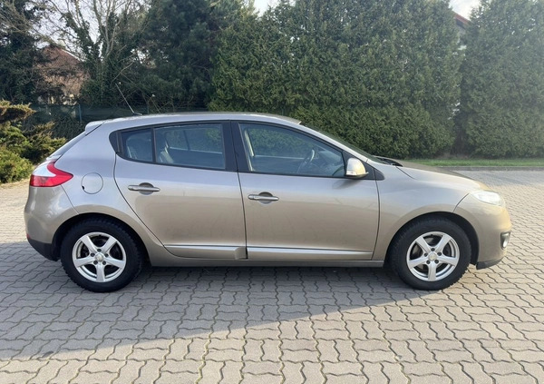 Renault Megane cena 25989 przebieg: 153821, rok produkcji 2013 z Piaseczno małe 631